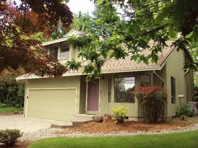 Property Photo: 9204 SW 2nd Ave OR 97219