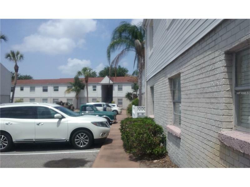 Property Photo:  7210 N Manhattan Avenue 2114  FL 33614 