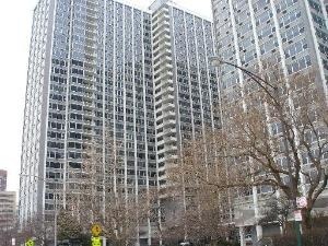Property Photo: 4250 N Marine Drive 302 IL 60613