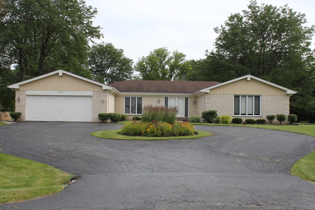 Property Photo:  3315 Sunset Trail  IL 60062 