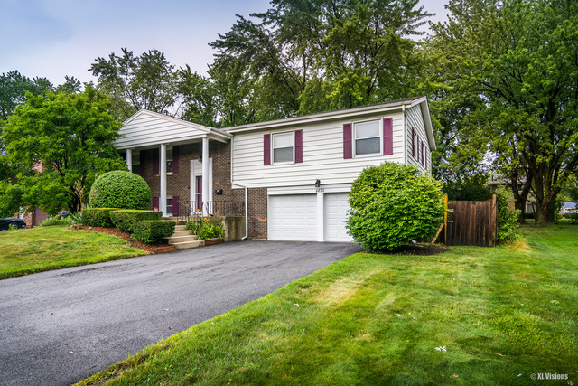 Property Photo: 2830 Walnut Road IL 60430