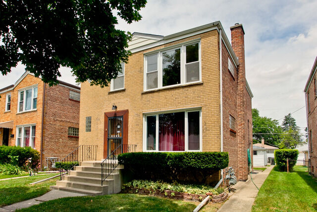 Property Photo:  3405 Jackson Street  IL 60104 