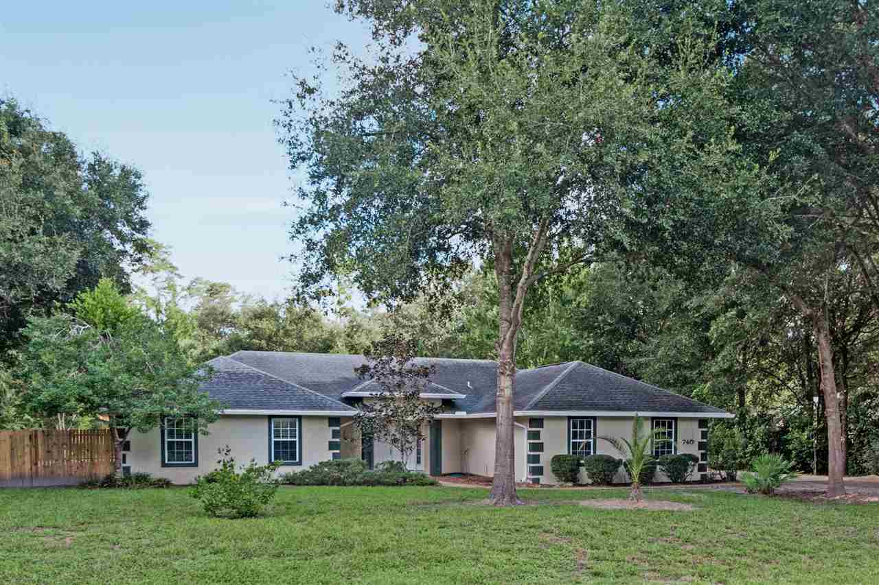 Property Photo:  740 Charmwood Dr  FL 32086 