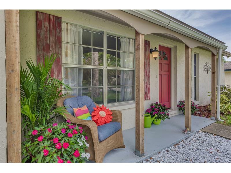 Property Photo:  901 Peninsula Road  FL 34689 