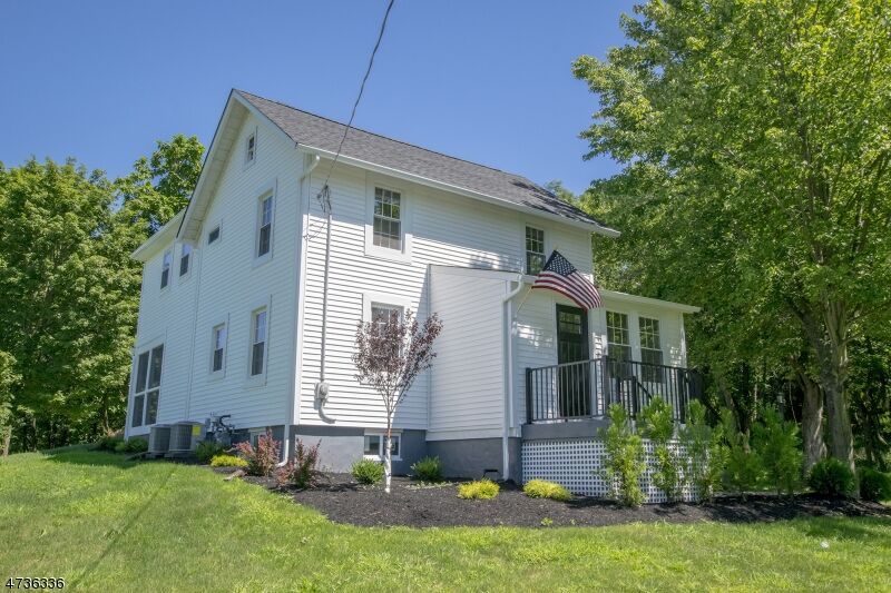 Property Photo:  101 Sidney Rd  NJ 08801 