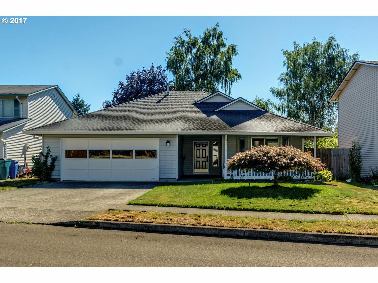 Property Photo:  219 NE 175th Ave  WA 98684 