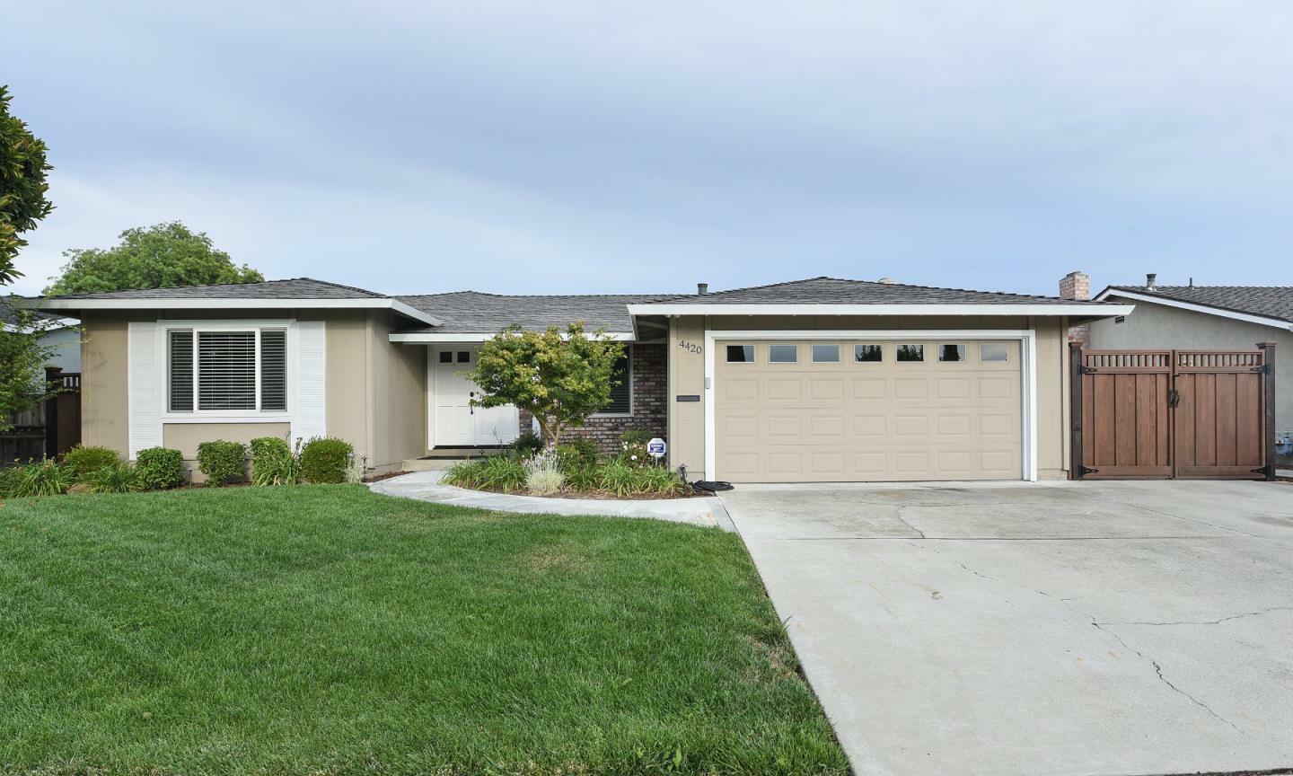 Property Photo: 4420 Hendrix Court CA 95124