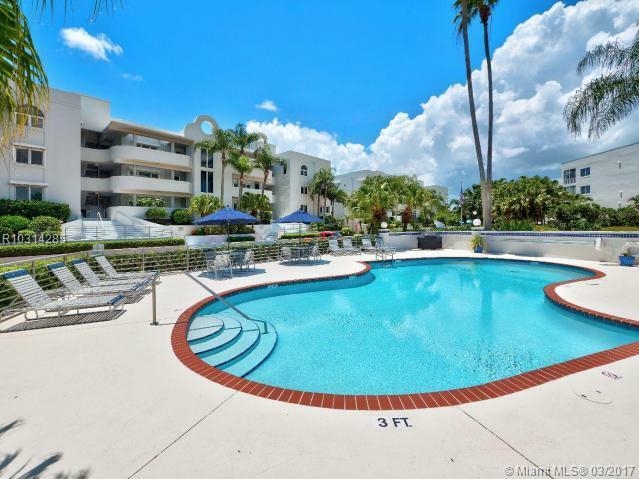 Property Photo:  1170 SW Chapman Way 106  FL 34990 