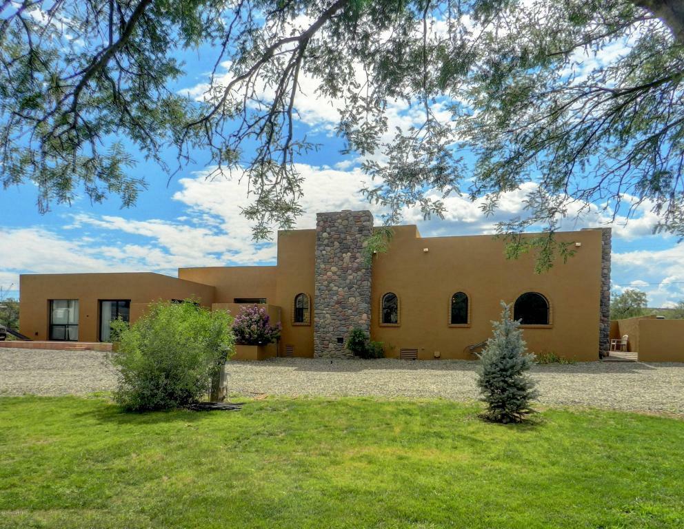 Property Photo:  3850 N Stagecoach Rd  AZ 86322 