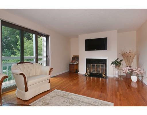 Property Photo:  45 Lakeside Ave 39  MA 01752 