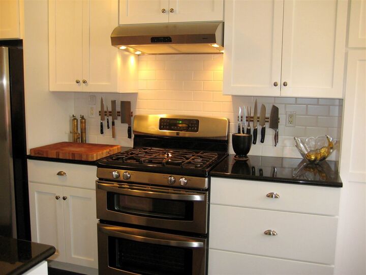 Property Photo:  95 Bartemus Trail  NH 03063 