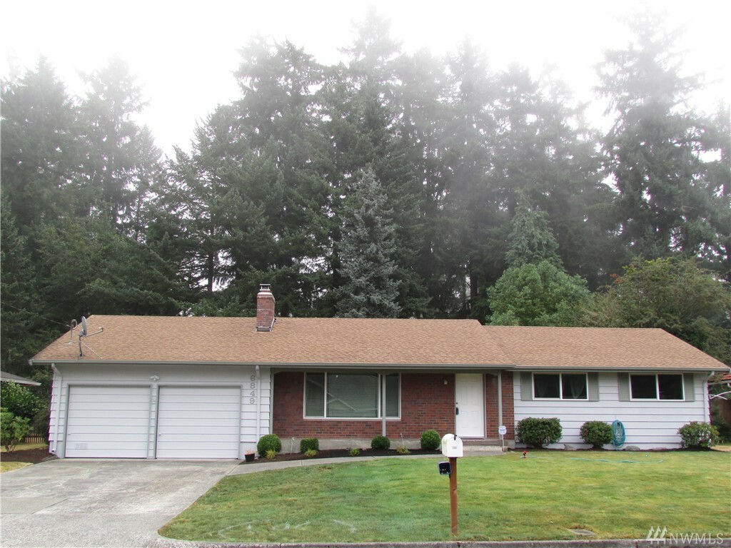 Property Photo: 6849 E Grandview St WA 98404
