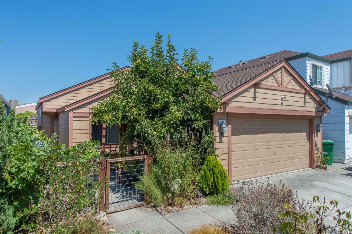 Property Photo:  689 Powderhorn Avenue  CA 95407 