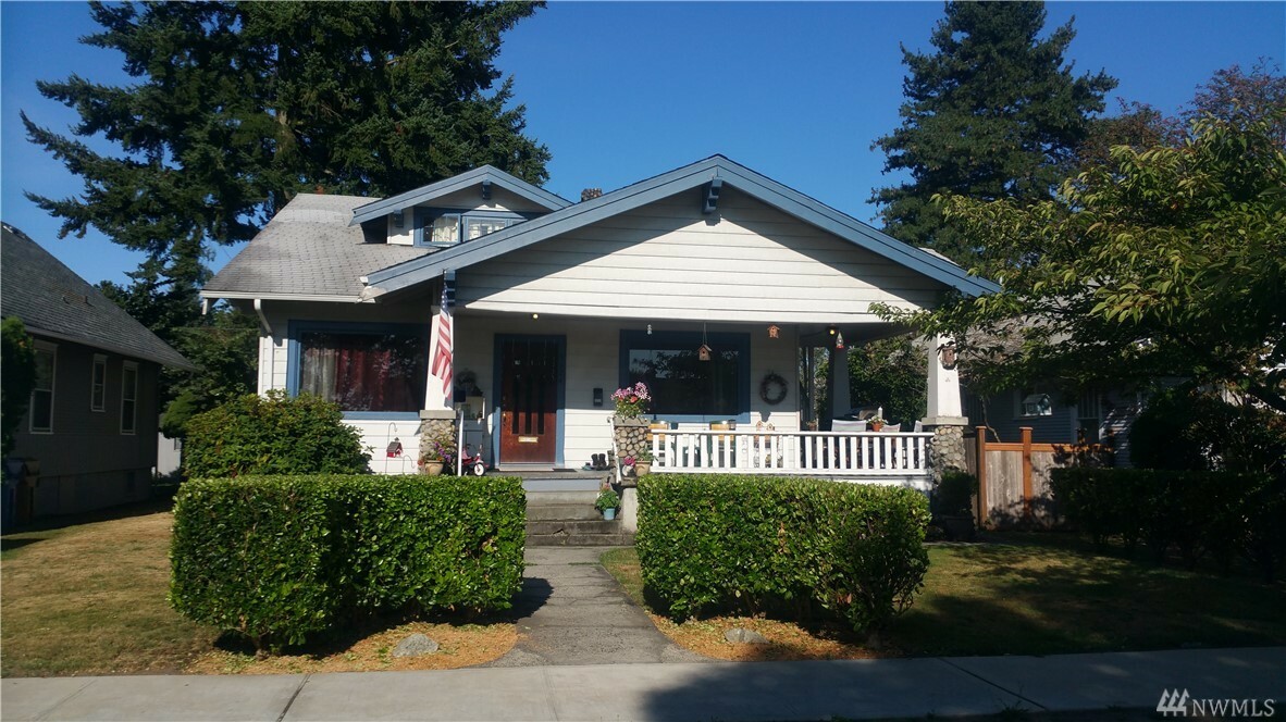 Property Photo: 3624 S Fawcett Ave WA 98418