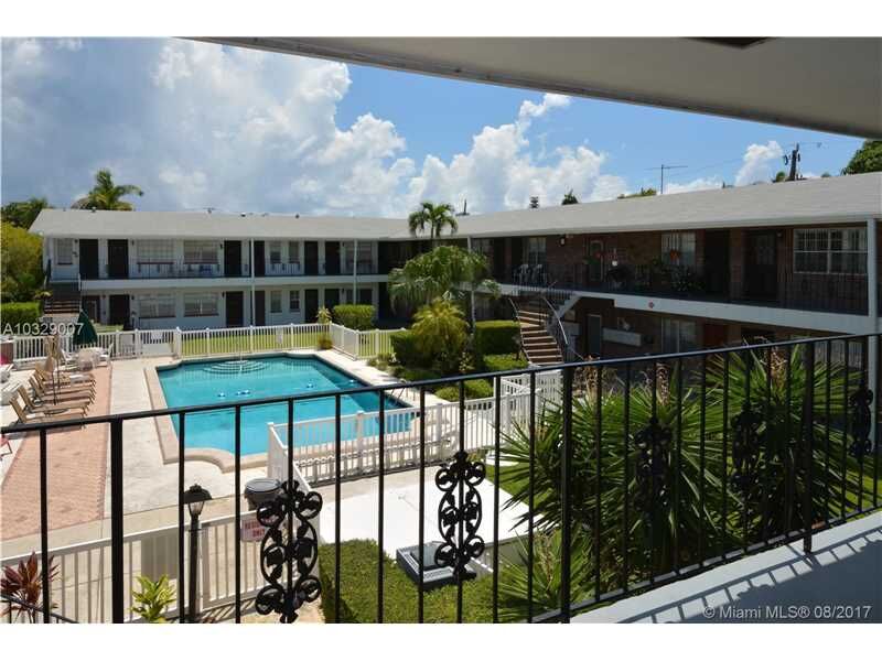 Property Photo: 1100 Atlantic Shores Blvd 401 FL 33009