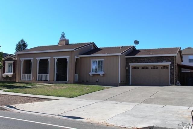 Property Photo:  1621 Reiman Lane  CA 95492 