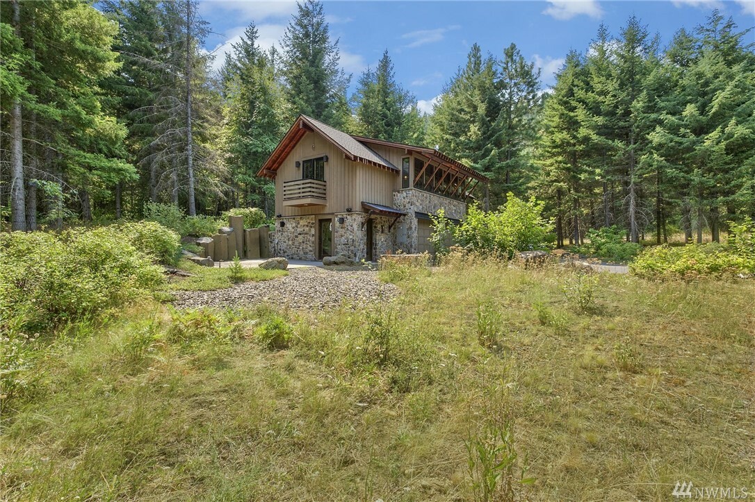 Property Photo:  90 Fortune Creek Lane  WA 98922 