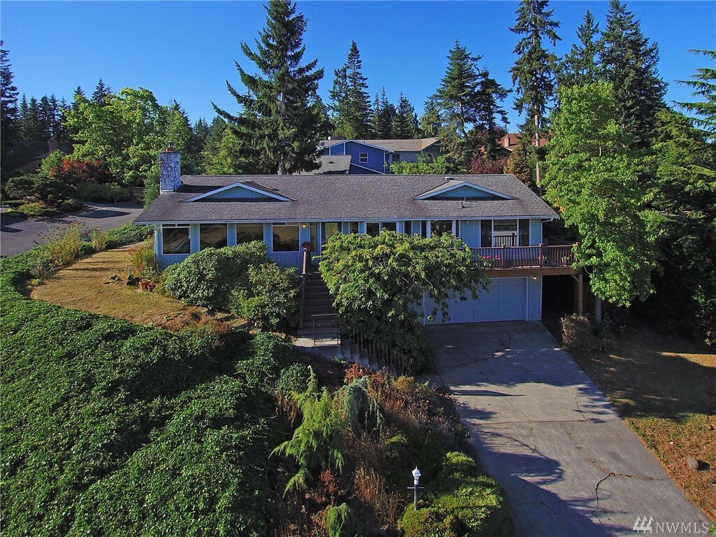 Property Photo: 179 Hurricane Ridge Dr WA 98382