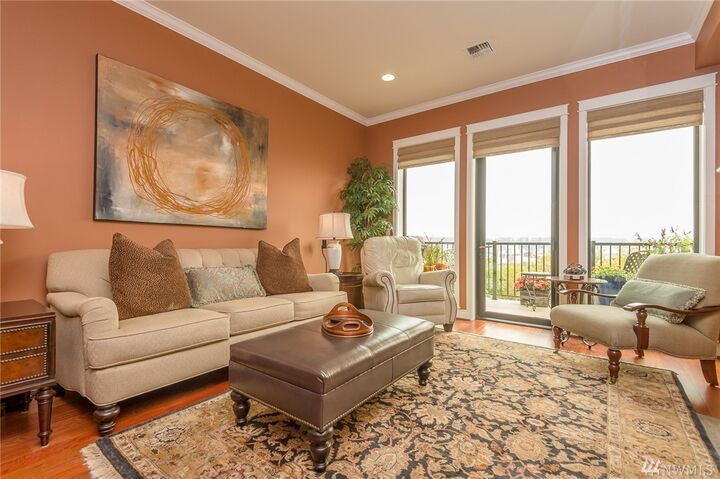 Property Photo:  505 Broadway 407  WA 98402 