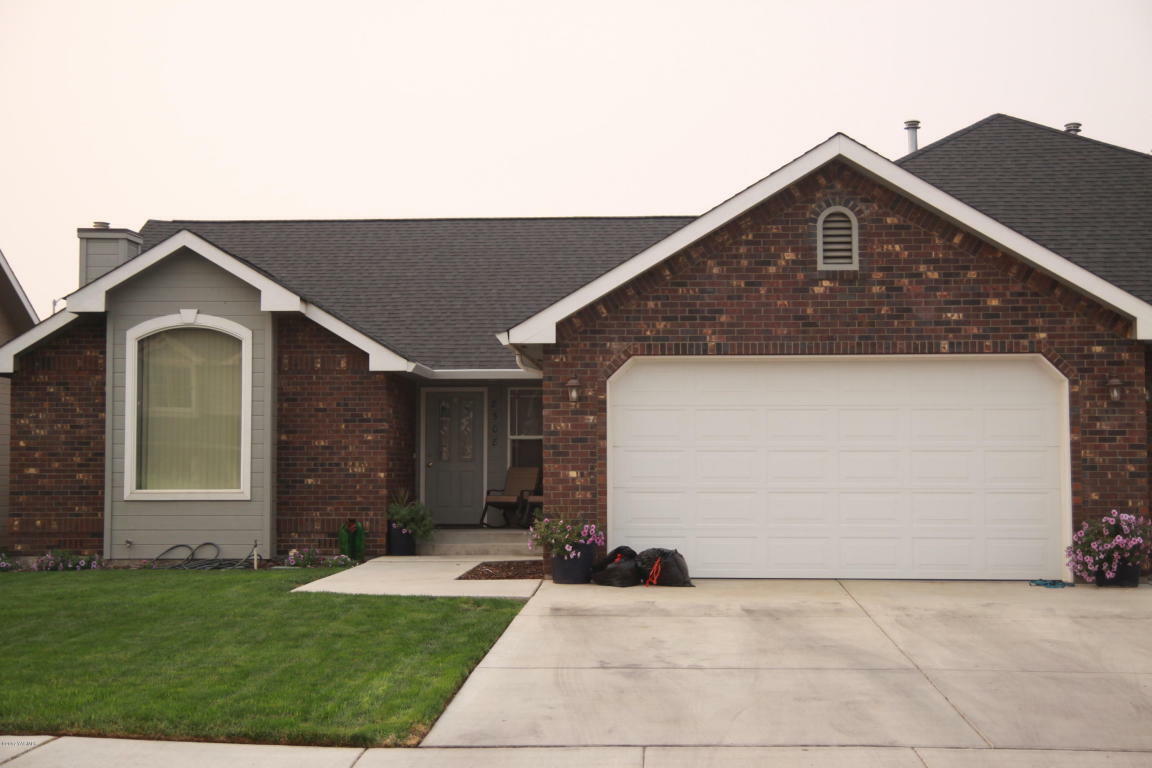Property Photo: 8508 Midvale Rd WA 98908