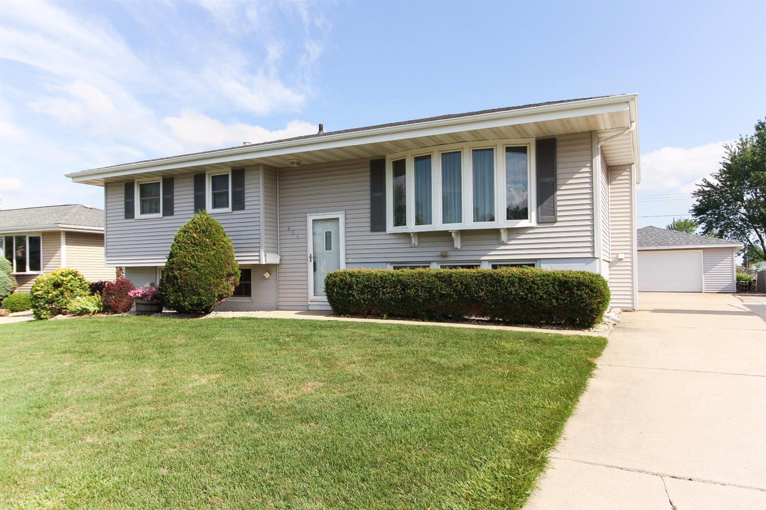 Property Photo:  806 Harrison Place  IN 46311 