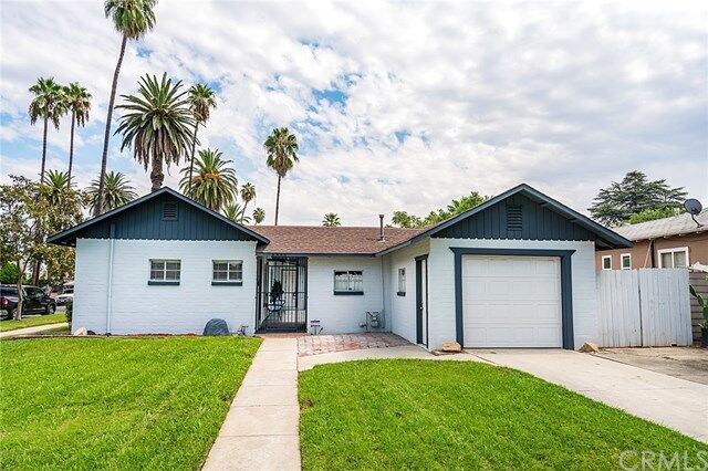 Property Photo: 6846 Palm Avenue CA 92506