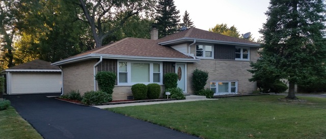 Property Photo:  416 Oak Avenue  IL 60559 