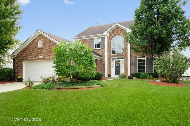 Property Photo: 611 Manhattan Circle IL 60543
