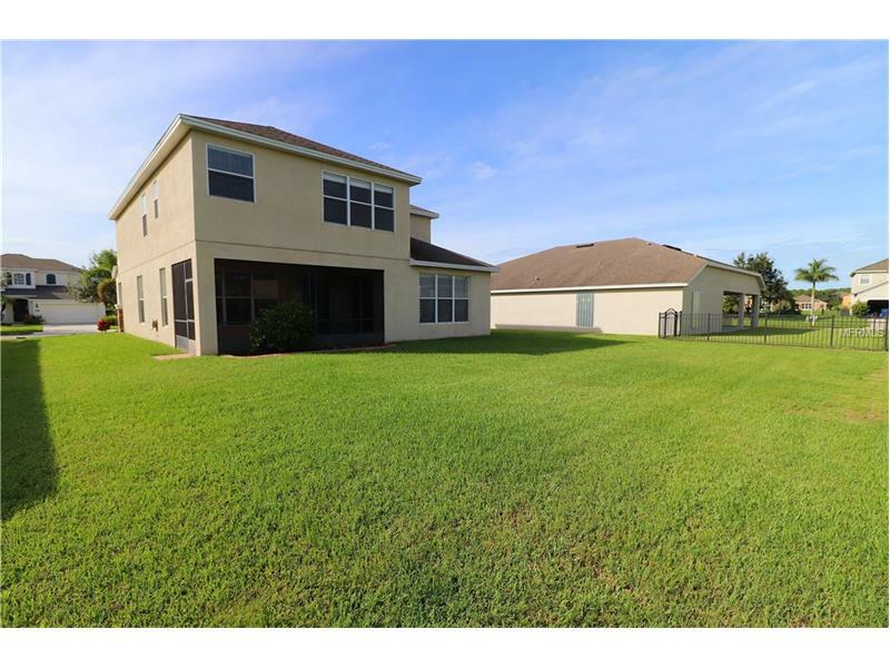 Property Photo:  5794 99th Avenue Circle E  FL 34219 