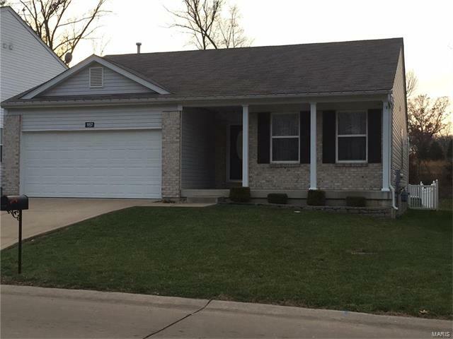Property Photo: 1157 Liberty 63048