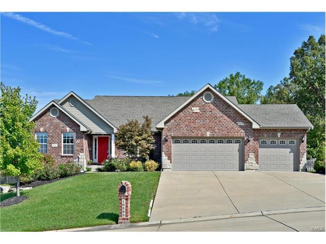 Property Photo: 10595 Victoria Falls Drive 63028