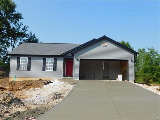 Property Photo:  49 Briar Way   63362 