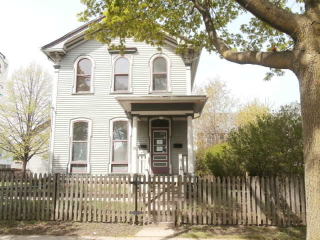 Property Photo:  1113 S 3rd St  WI 53204 