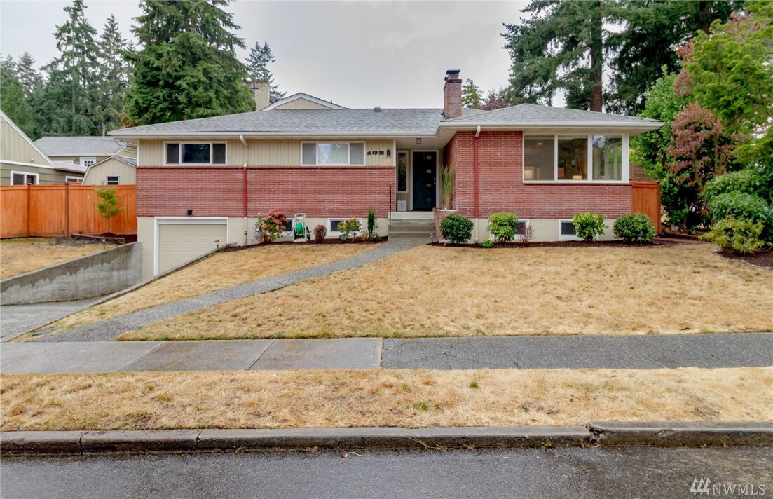 Property Photo: 132 Berkeley Ave WA 98466