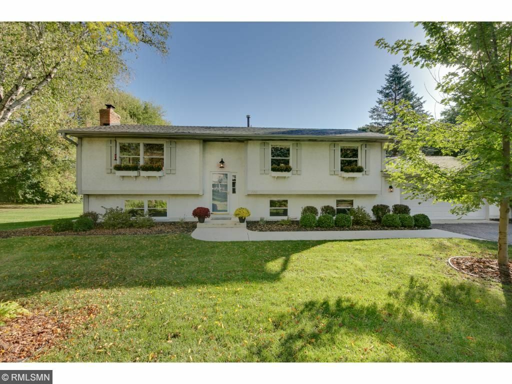 Property Photo: 2210 Troy Lane N MN 55447