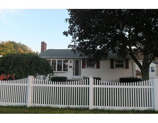 Property Photo: 7 Morningview Ave MA 01850