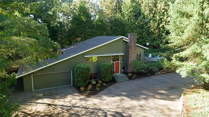 Property Photo: 2908 NE 198th Place WA 98155