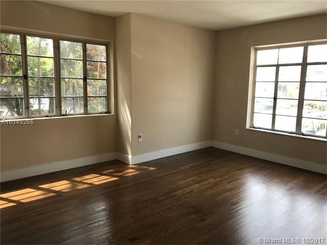 Property Photo: 7805 NE Bayshore Ct 1 FL 33138