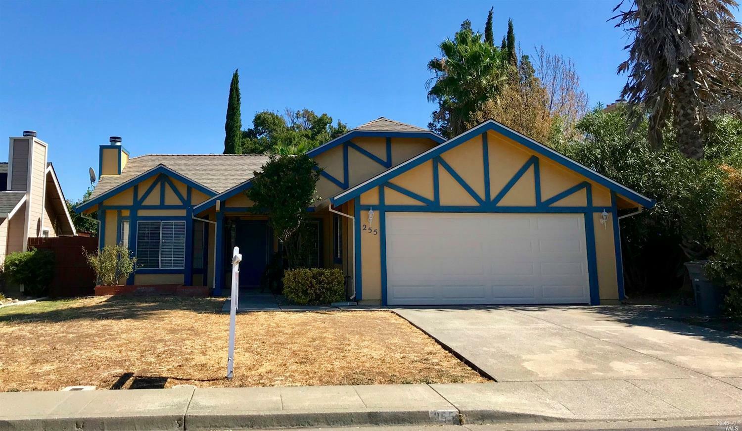 Property Photo: 255 Park Lane CA 95687