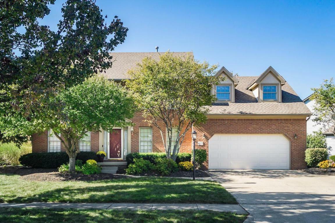 Property Photo:  4813 Sarasota Drive  OH 43026 