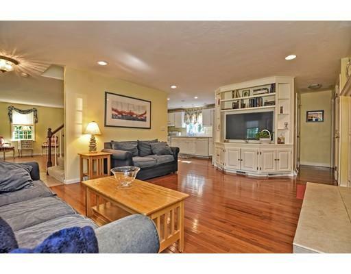 Property Photo: 8 Willow St MA 02067