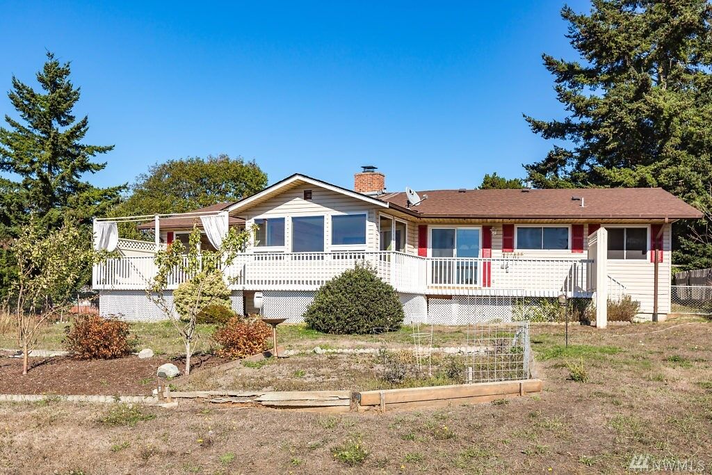 Property Photo:  2288 Bernard Wy  WA 98277 