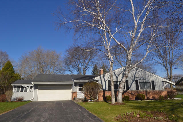 Property Photo: 9015 N Rexleigh Dr WI 53217