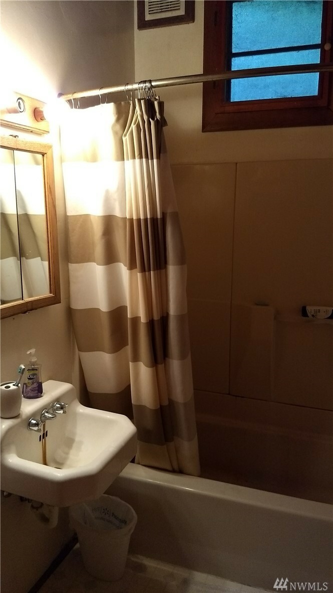 Property Photo: 14568 Sandy Hook Rd NE WA 98370