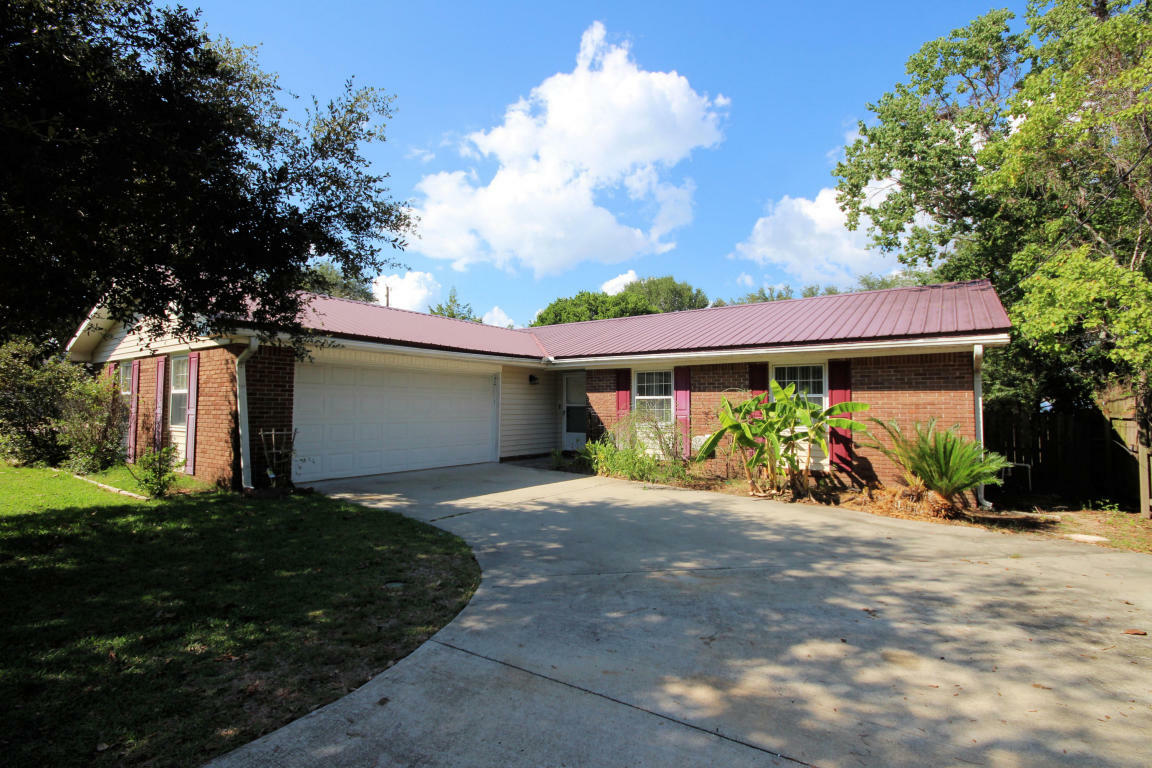 Property Photo:  501 Williams Street  FL 32547 