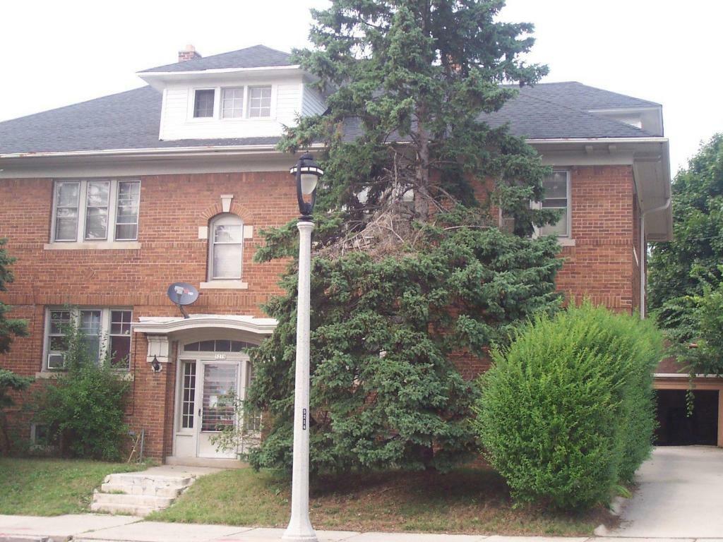 Property Photo: 5218 W Vliet St WI 53208