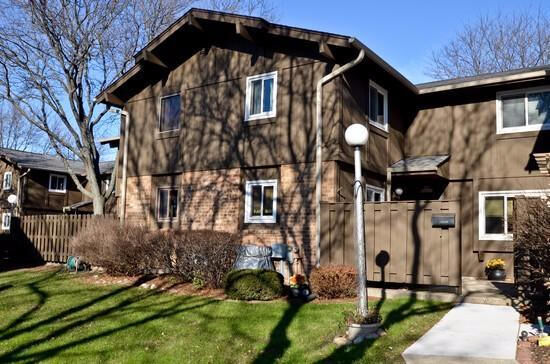 Property Photo:  N76w14521 North Point Ct  WI 53051 