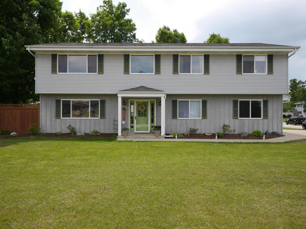 Property Photo: 6894 Dennis Path WI 53090