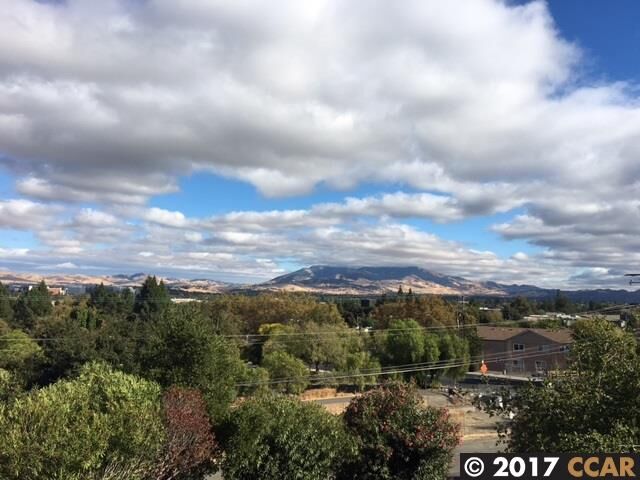 Property Photo: 226 Paso Nogal Rd CA 94523