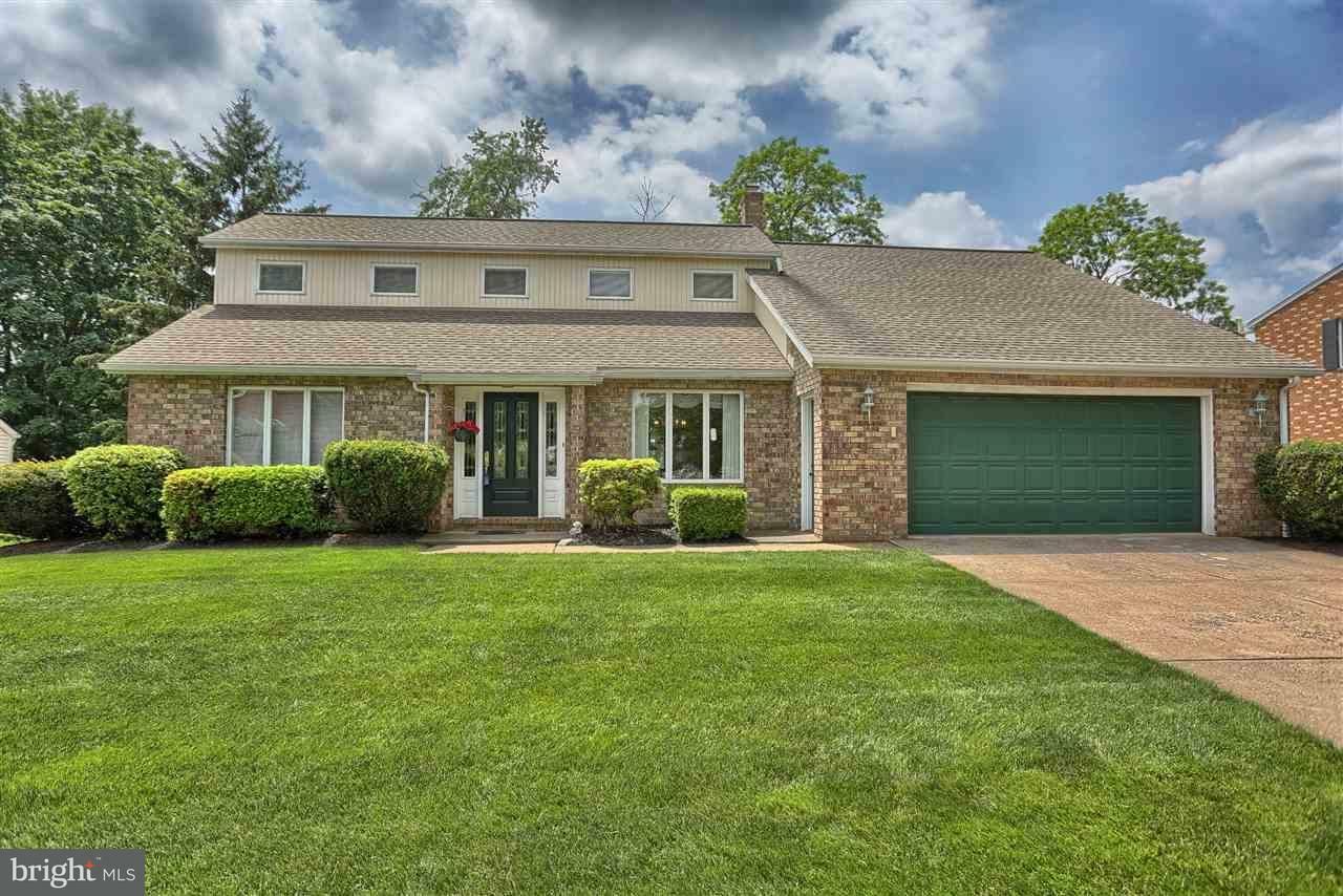 Property Photo: 804 Darla Road PA 17055